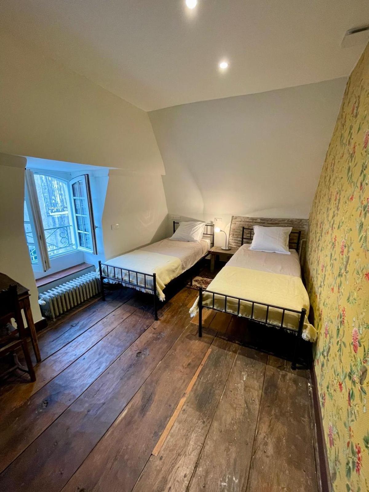 Jardin Des Remparts Bed & Breakfast Orthez Ngoại thất bức ảnh